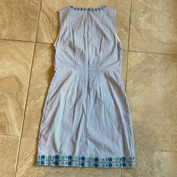 Vineyard Vines Pop Embroidered Shift Dress Blue and Green Size 0 - Picture 3 of 6